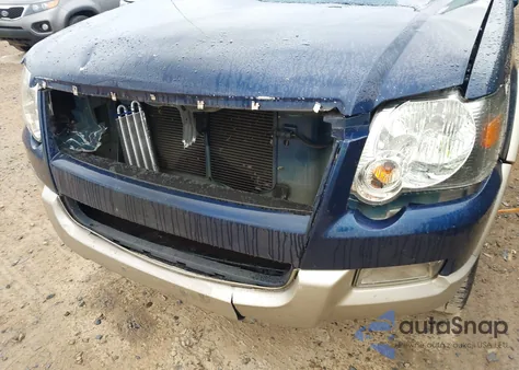 2006 Ford Explorer Eddie Bauer z USA, uszkodzony, nr VIN 1FMEU74E36UB51890